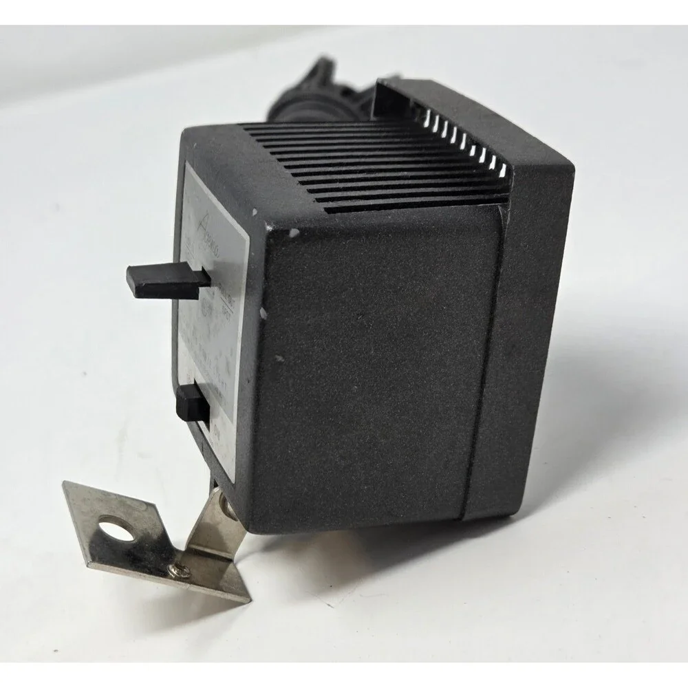 Agena Super 8 Movie Light Flood‎ Spot 650W Vintage 1960s USA DYY Bulb Mount
